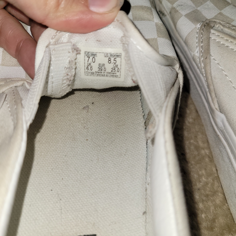 Airwalk White Boat Shoes